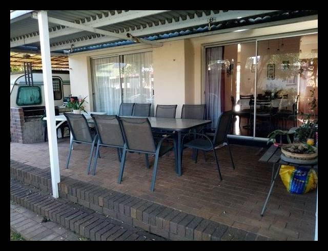 4 BEDROOM HOUSE FOR SALE IN BIRCHLEIGH